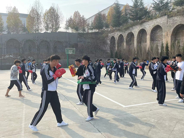 1640916463570429.png 图片2.png