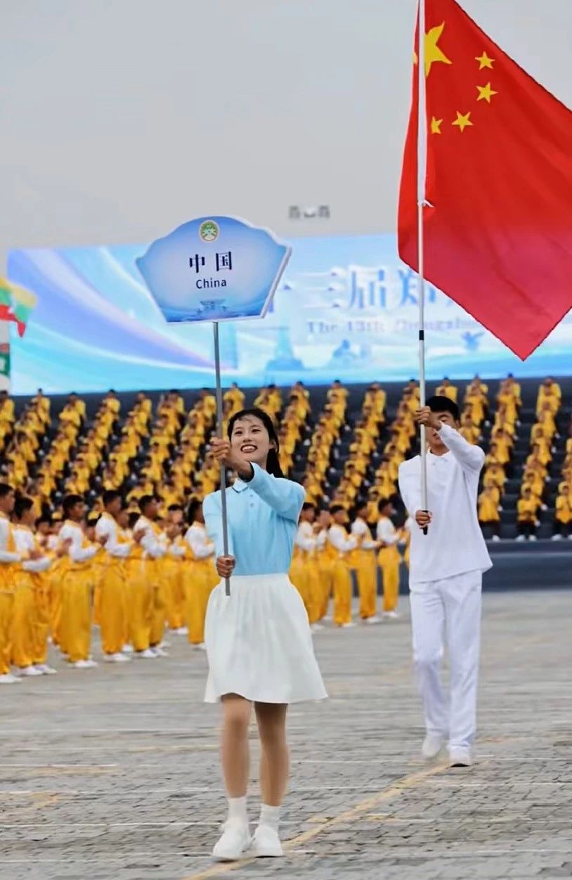 1733392549427584.jpg 武术节3.jpg
