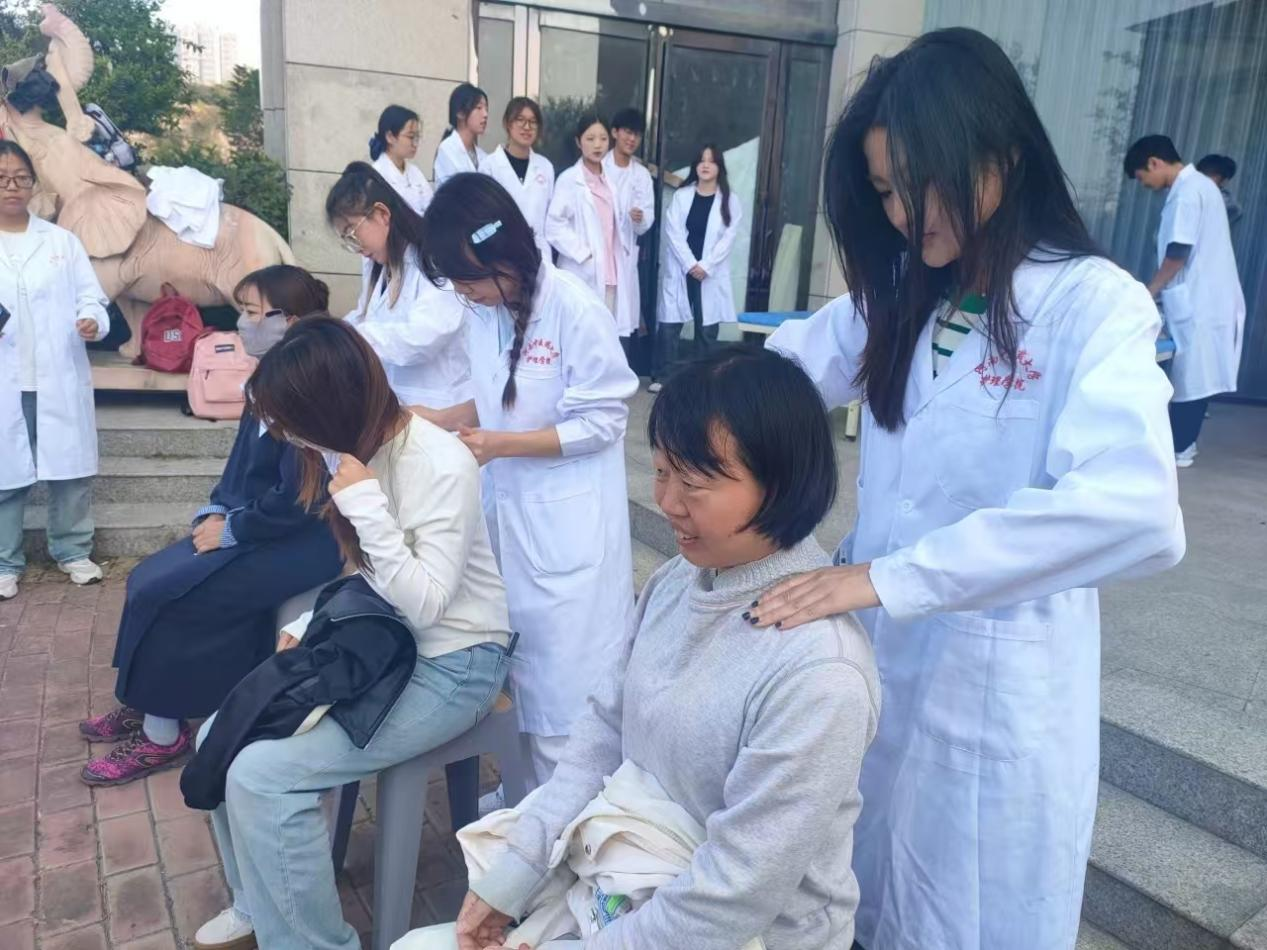 1733500350961466.png 重阳.png