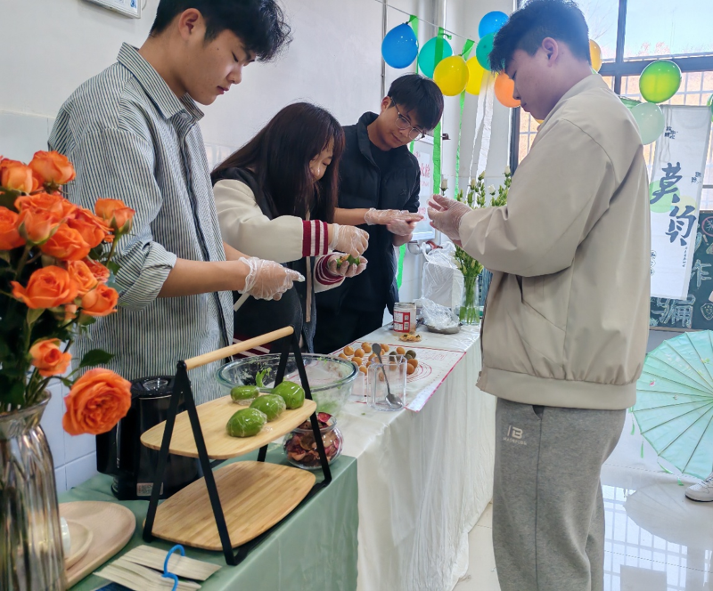 1742806335419875.png 图片2.png