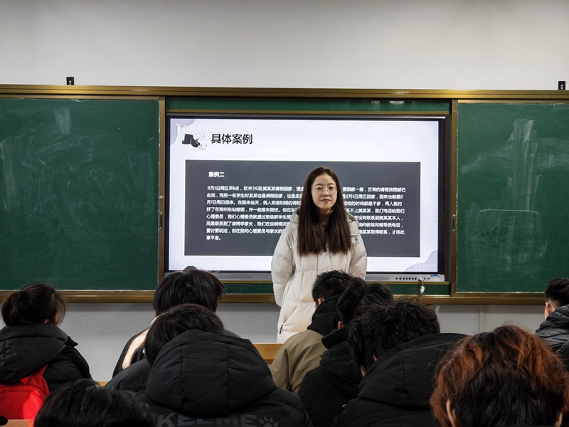 1767018940736700.jpg 丽萍老师.jpg